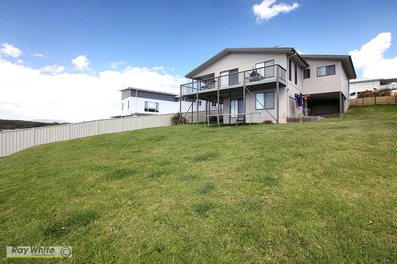 Photo - 10 Manara Crescent, Forster NSW 2428 - Image 3