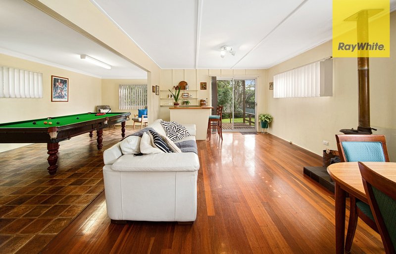 Photo - 10 Mandur Place, Caringbah South NSW 2229 - Image 3