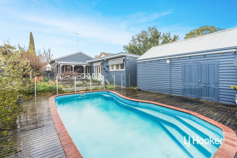 10 Manifold Street, Manifold Heights VIC 3218