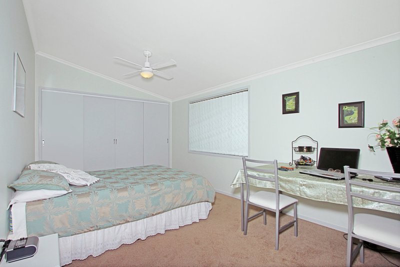 Photo - 10 Manning Avenue, Narrawallee NSW 2539 - Image 4