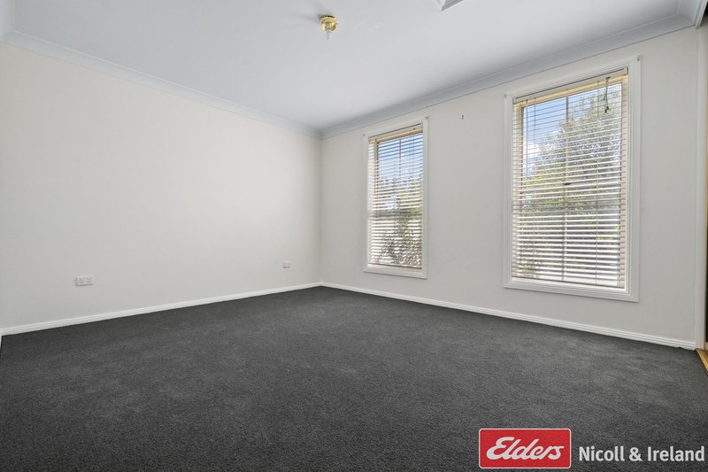 Photo - 10 Maple Close, Kelso NSW 2795 - Image 11
