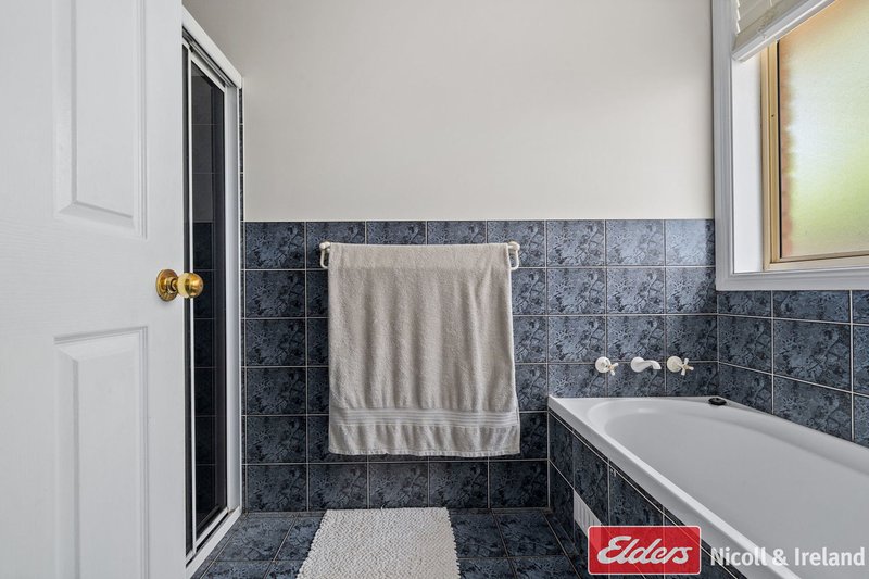 Photo - 10 Maple Close, Kelso NSW 2795 - Image 16