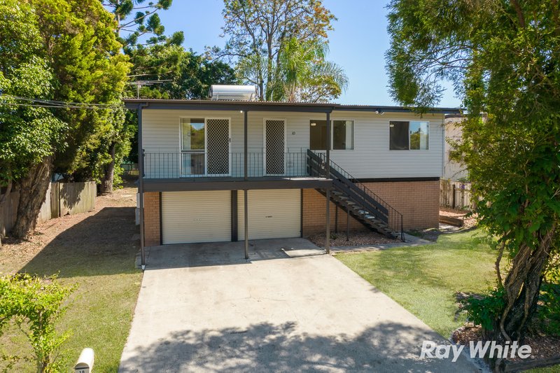 Photo - 10 Maple Street, Marsden QLD 4132 - Image 2