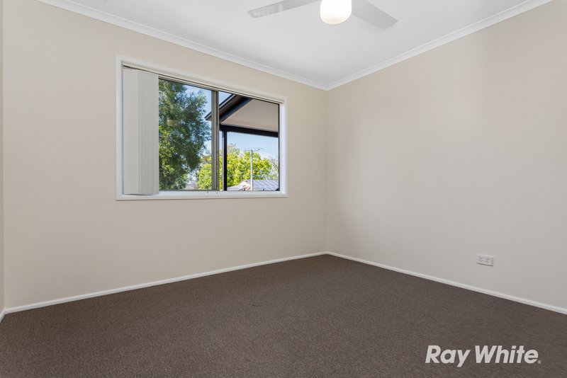 Photo - 10 Maple Street, Marsden QLD 4132 - Image 10