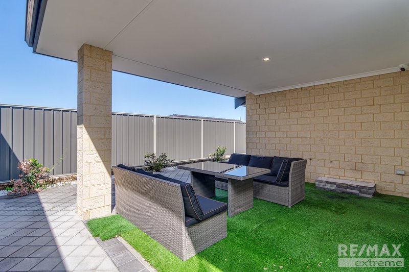 Photo - 10 Marginson Drive, Landsdale WA 6065 - Image 24