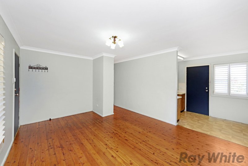 Photo - 10 Marina Street, Budgewoi NSW 2262 - Image 4