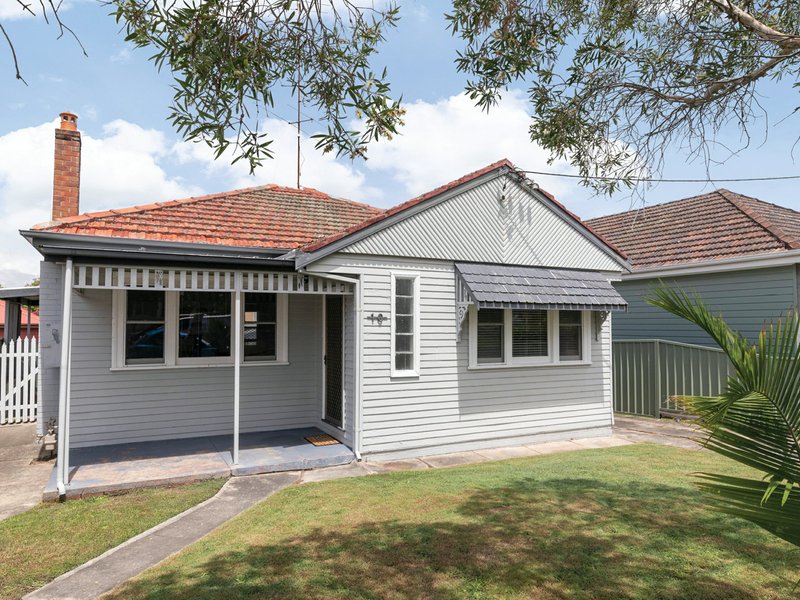 10 Marks Street, Belmont NSW 2280