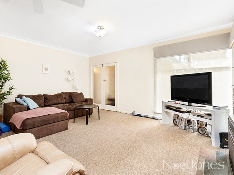 Photo - 10 Maroondah Road, Ashwood VIC 3147 - Image 3