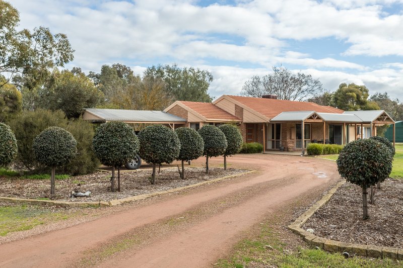 Photo - 10 Maskell Lane, Tatura VIC 3616 - Image 24