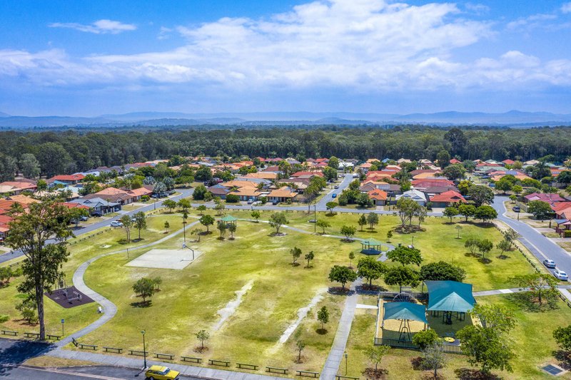 Photo - 10 Matisse Court, Coombabah QLD 4216 - Image 20