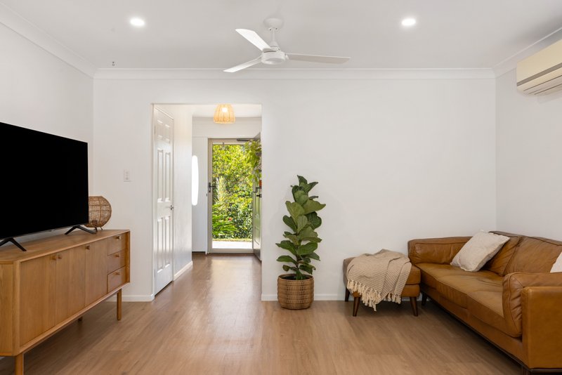 Photo - 10 Mcclintock Place, Woombye QLD 4559 - Image 7