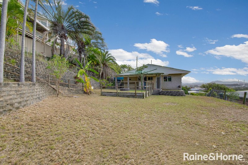 Photo - 10 Mccrudden Street, West Gladstone QLD 4680 - Image 16