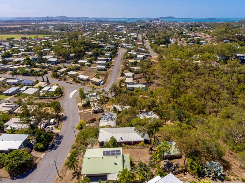 Photo - 10 Mccrudden Street, West Gladstone QLD 4680 - Image 12