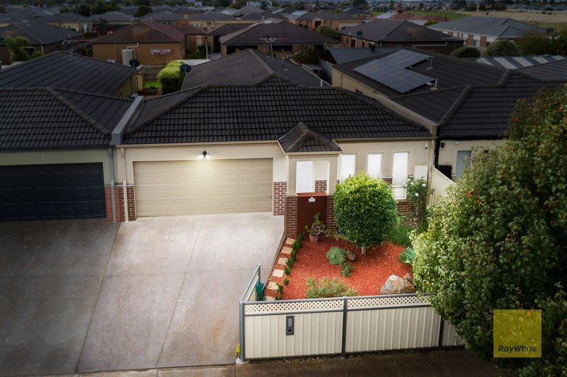 10 Mcdougall Place, Truganina VIC 3029