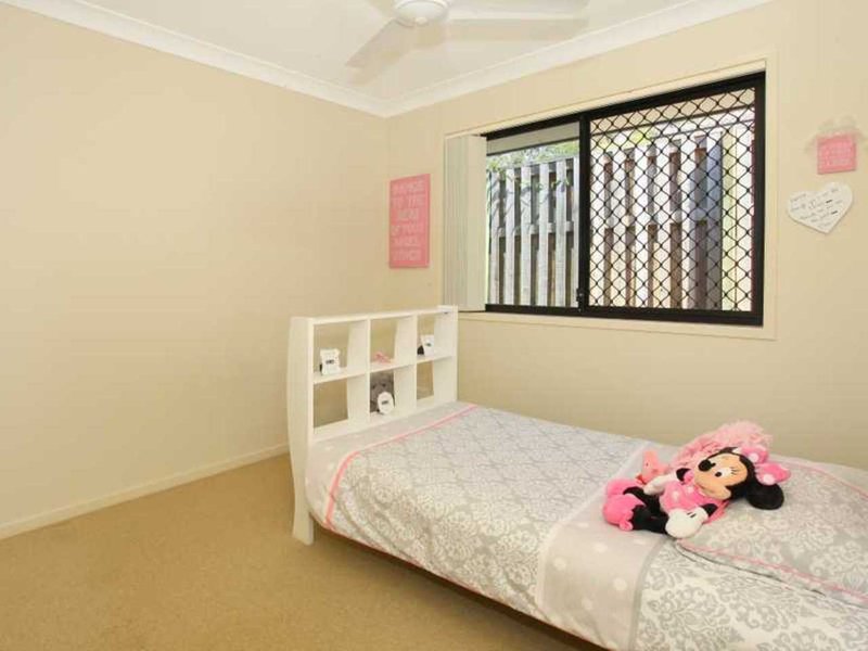 Photo - 10 Mcguire Court, Maudsland QLD 4210 - Image 14