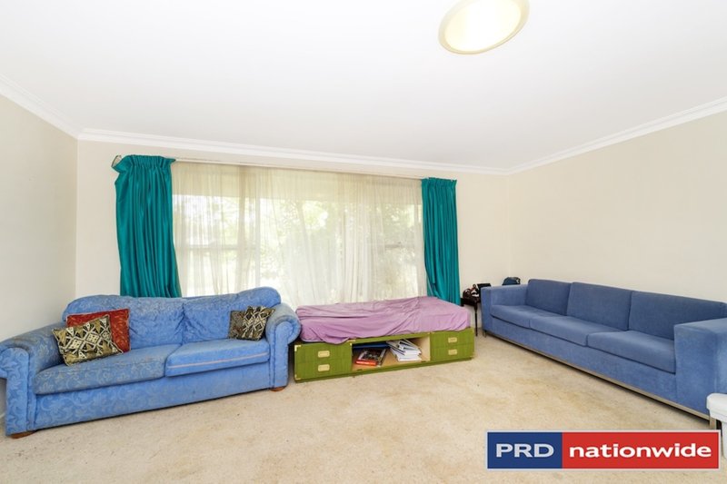 Photo - 10 Mclachlan Crescent, Weetangera ACT 2614 - Image 3