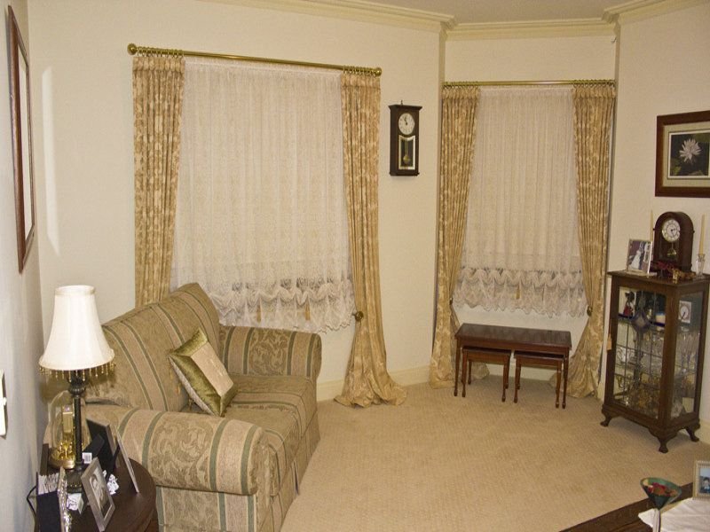 Photo - 10 Mcpherson Place, Werribee VIC 3030 - Image 4