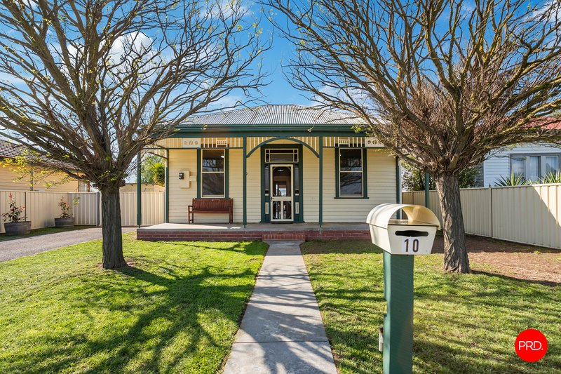 10 Mcpherson Street, Epsom VIC 3551