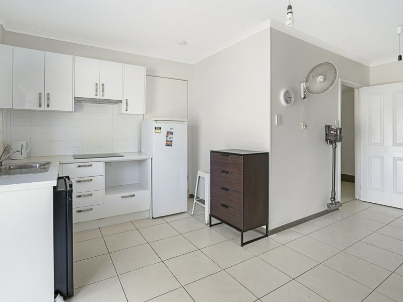 Photo - 10 Mctaggart Place, Carrara QLD 4211 - Image 15