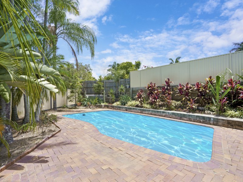 Photo - 10 Mctaggart Place, Carrara QLD 4211 - Image 19
