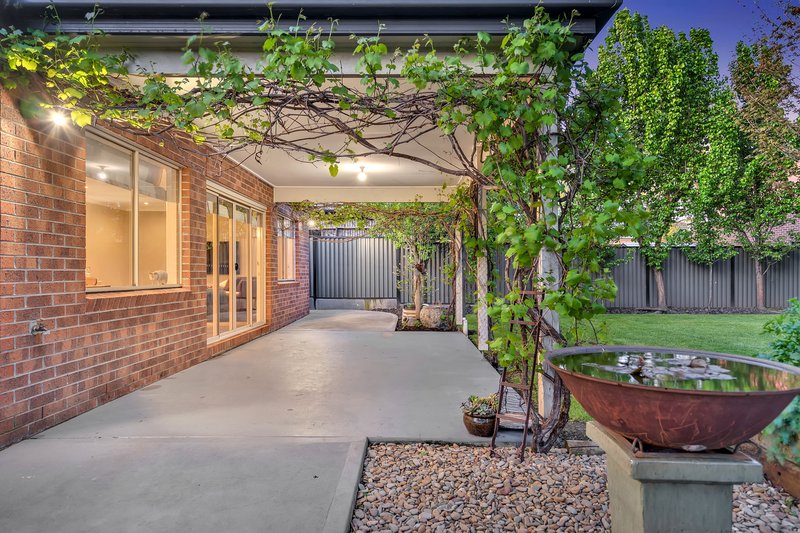 Photo - 10 Meadow Street, Craigieburn VIC 3064 - Image 26