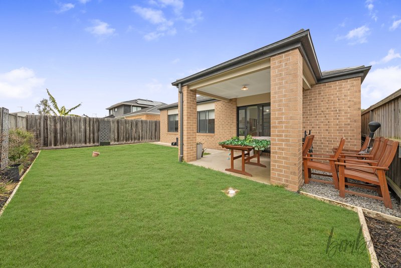 Photo - 10 Median Grange, Donnybrook VIC 3064 - Image 3