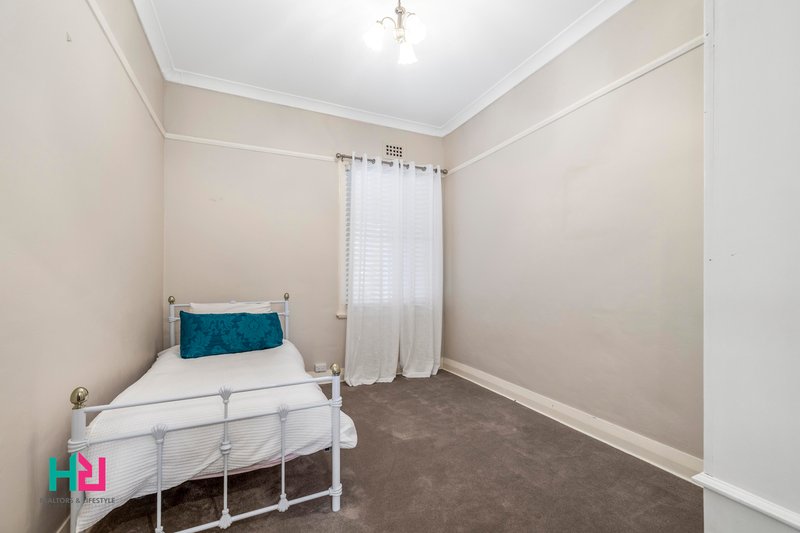 Photo - 10 Mena Place, Lithgow NSW 2790 - Image 9