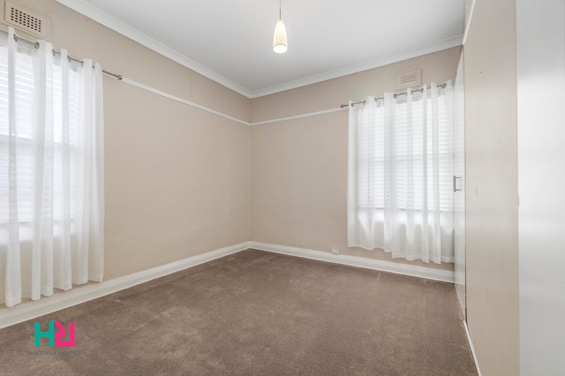 Photo - 10 Mena Place, Lithgow NSW 2790 - Image 10