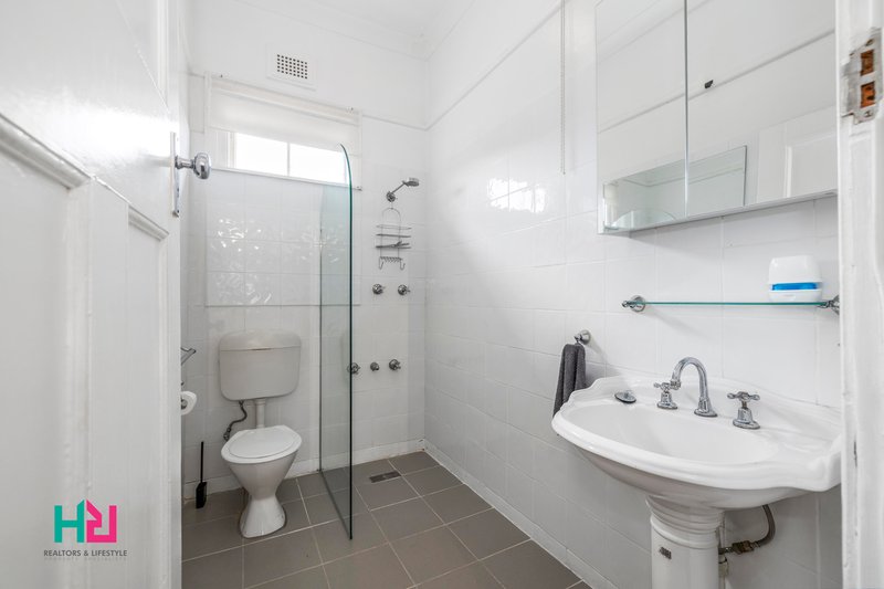 Photo - 10 Mena Place, Lithgow NSW 2790 - Image 11