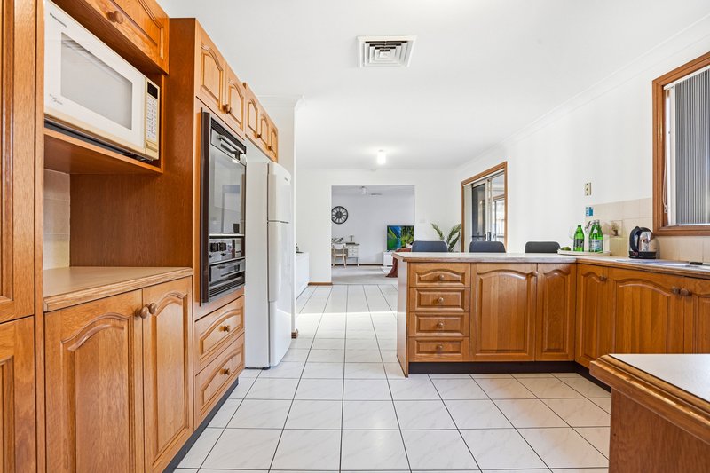 Photo - 10 Mensa Place, Castle Hill NSW 2154 - Image 4