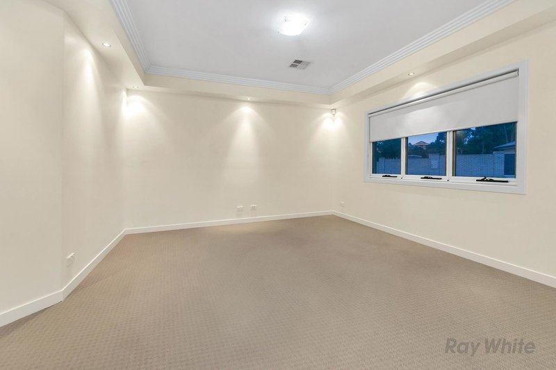 Photo - 10 Meredith Street, Eight Mile Plains QLD 4113 - Image 13