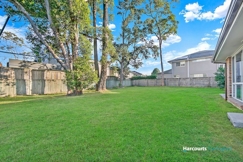 Photo - 10 Merelynne Avenue, West Pennant Hills NSW 2125 - Image 9