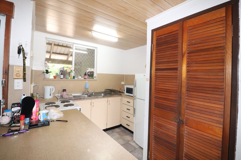 Photo - 10 Meyer Street, Trebonne QLD 4850 - Image 16