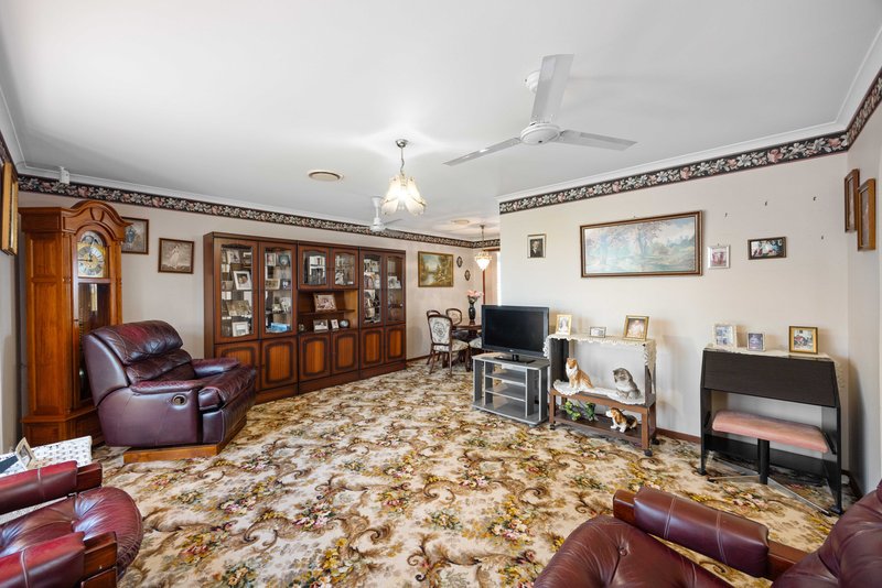 Photo - 10 Michael Street, Golden Beach QLD 4551 - Image 6