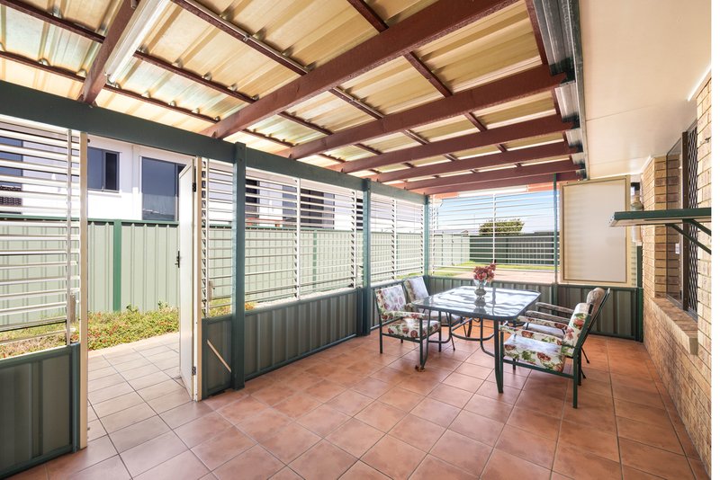 Photo - 10 Michael Street, Golden Beach QLD 4551 - Image 16