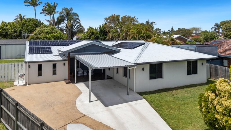 Photo - 10 Michelle Drive, Point Vernon QLD 4655 - Image 21