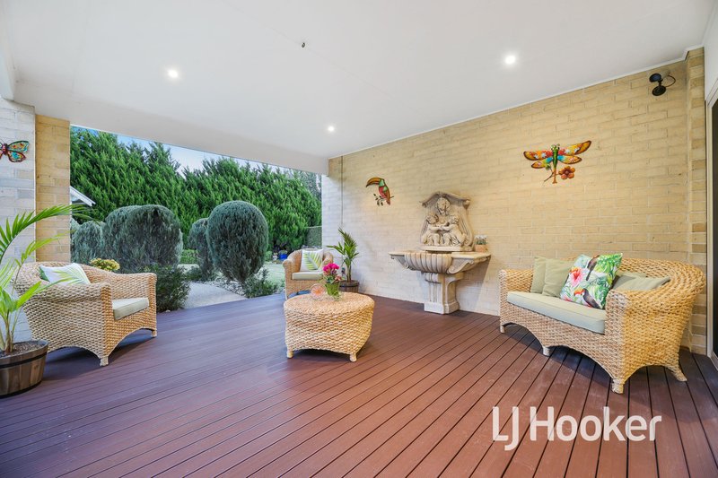 Photo - 10 Michigan Grange, Pakenham VIC 3810 - Image 17