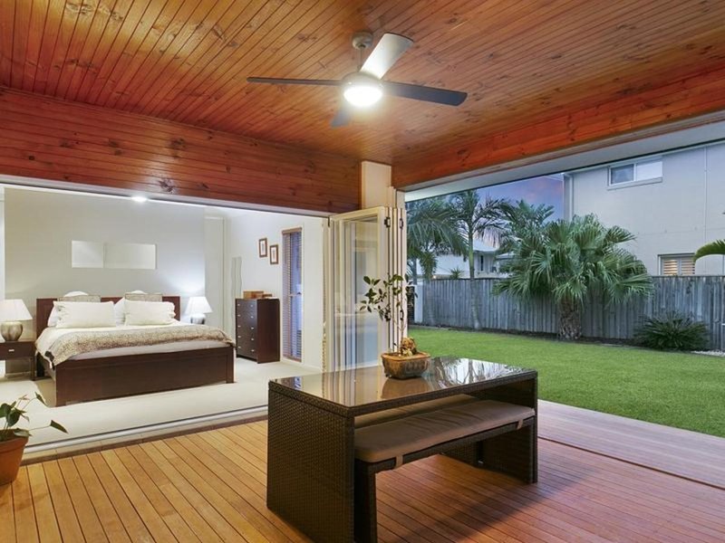 Photo - 10 Mickelson Street, North Lakes QLD 4509 - Image 19