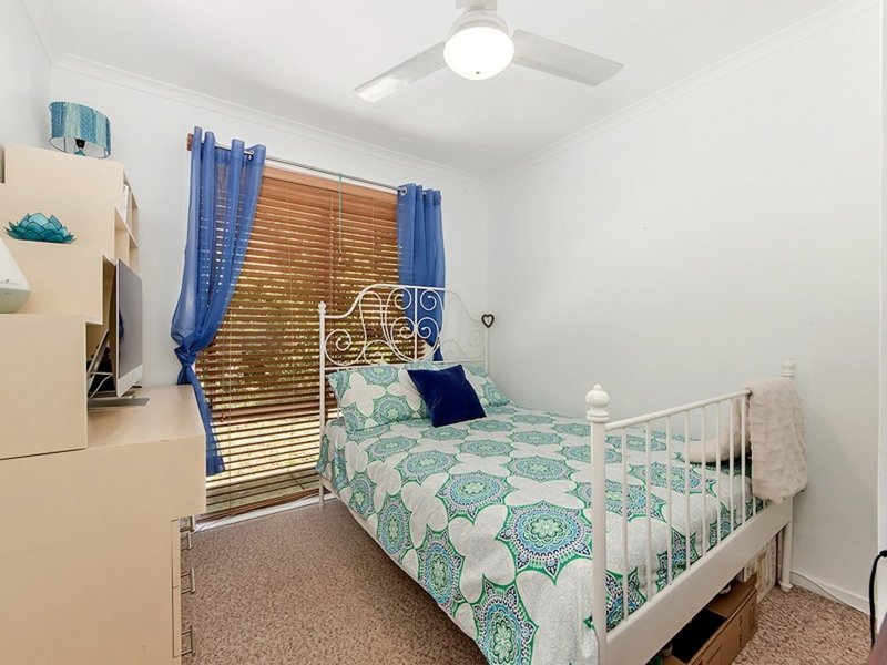 Photo - 10 Milkbush Court, Bonogin QLD 4213 - Image 12