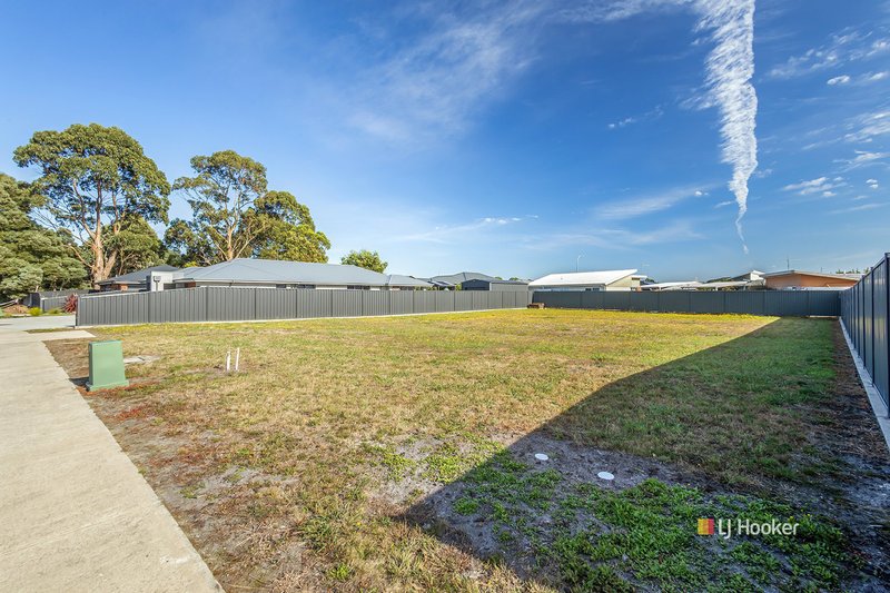 Photo - 10 Millpond Court, Wynyard TAS 7325 - Image 4