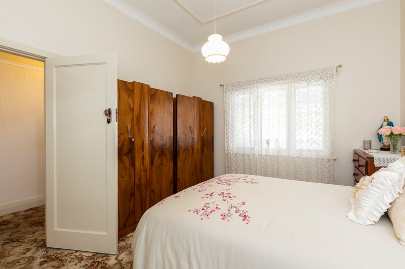 Photo - 10 Milton Street, Mount Hawthorn WA 6016 - Image 6