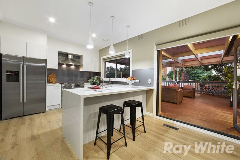 Photo - 10 Miners Court, Mulgrave VIC 3170 - Image 3