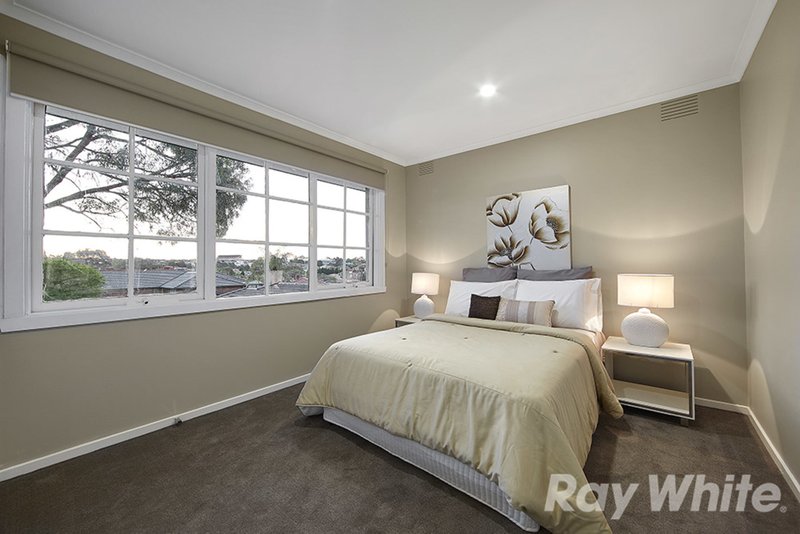 Photo - 10 Miners Court, Mulgrave VIC 3170 - Image 9