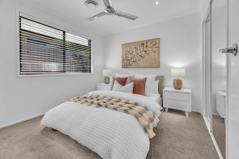 Photo - 10 Mingaletta Drive, Ashmore QLD 4214 - Image 18