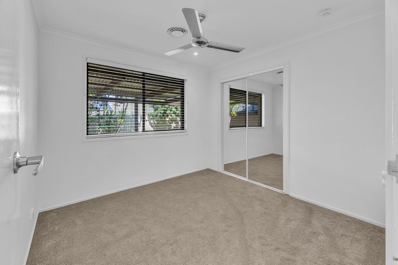 Photo - 10 Mingaletta Drive, Ashmore QLD 4214 - Image 20