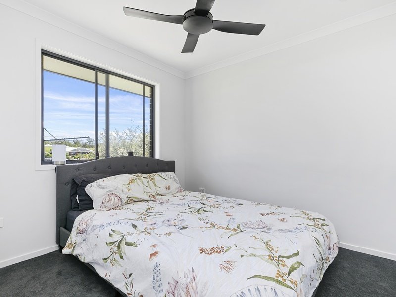 Photo - 10 Ministerial Ct , Jones Hill QLD 4570 - Image 15