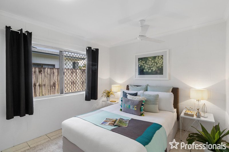 Photo - 10 Mintaro Crescent, Woree QLD 4868 - Image 10