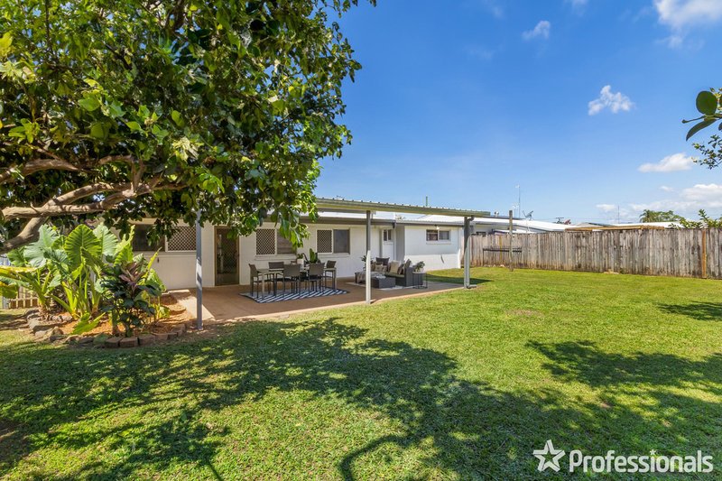 Photo - 10 Mintaro Crescent, Woree QLD 4868 - Image 21