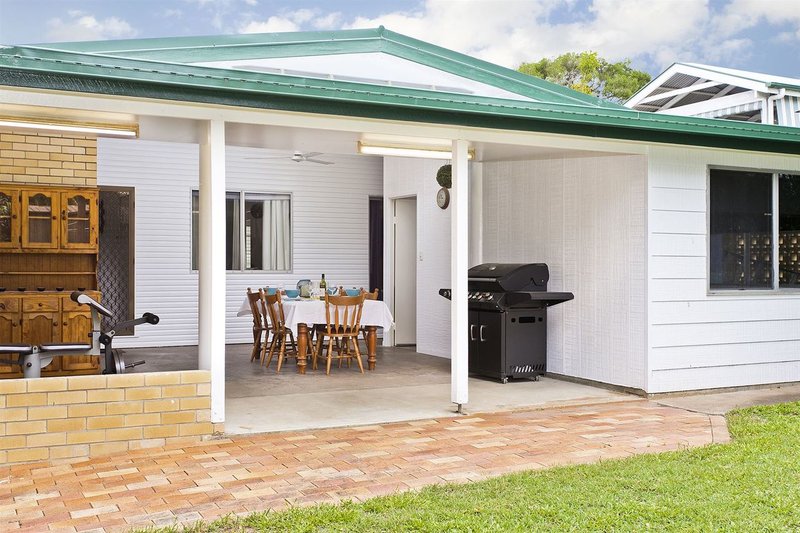 Photo - 10 Minto Cres , Arana Hills QLD 4054 - Image 5