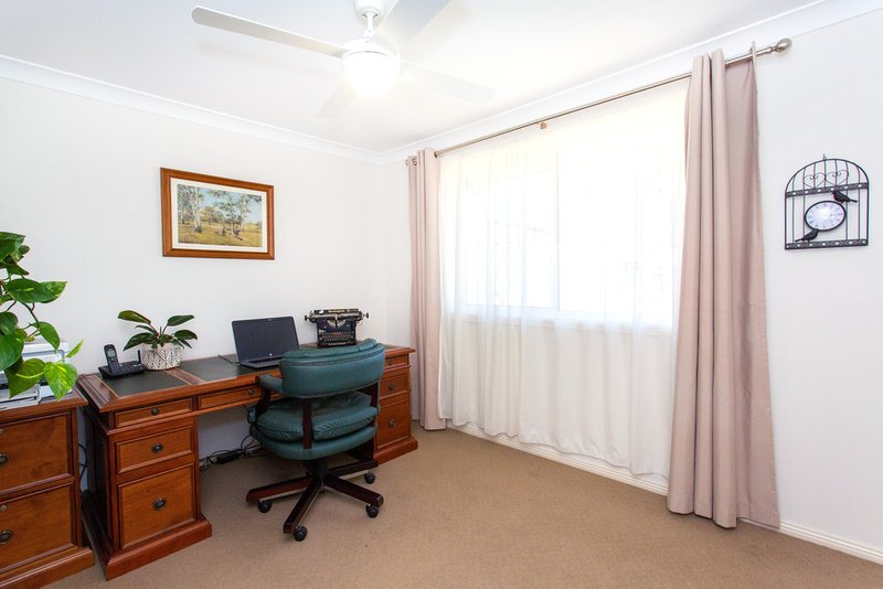 Photo - 10 Mirage Drive, Cowra NSW 2794 - Image 10